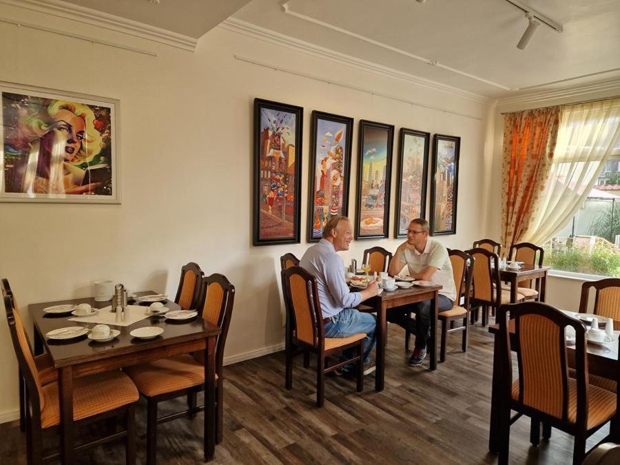 Arthotel BRE Dış mekan fotoğraf